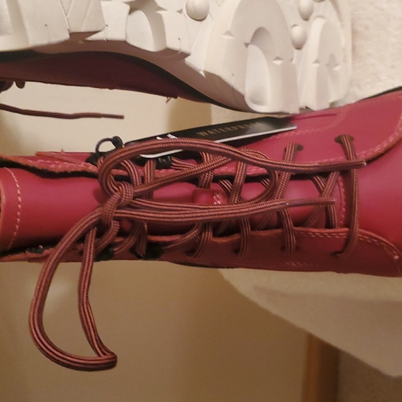 Sorel Waterproof Lace-up Boots - Picture 11 of 13